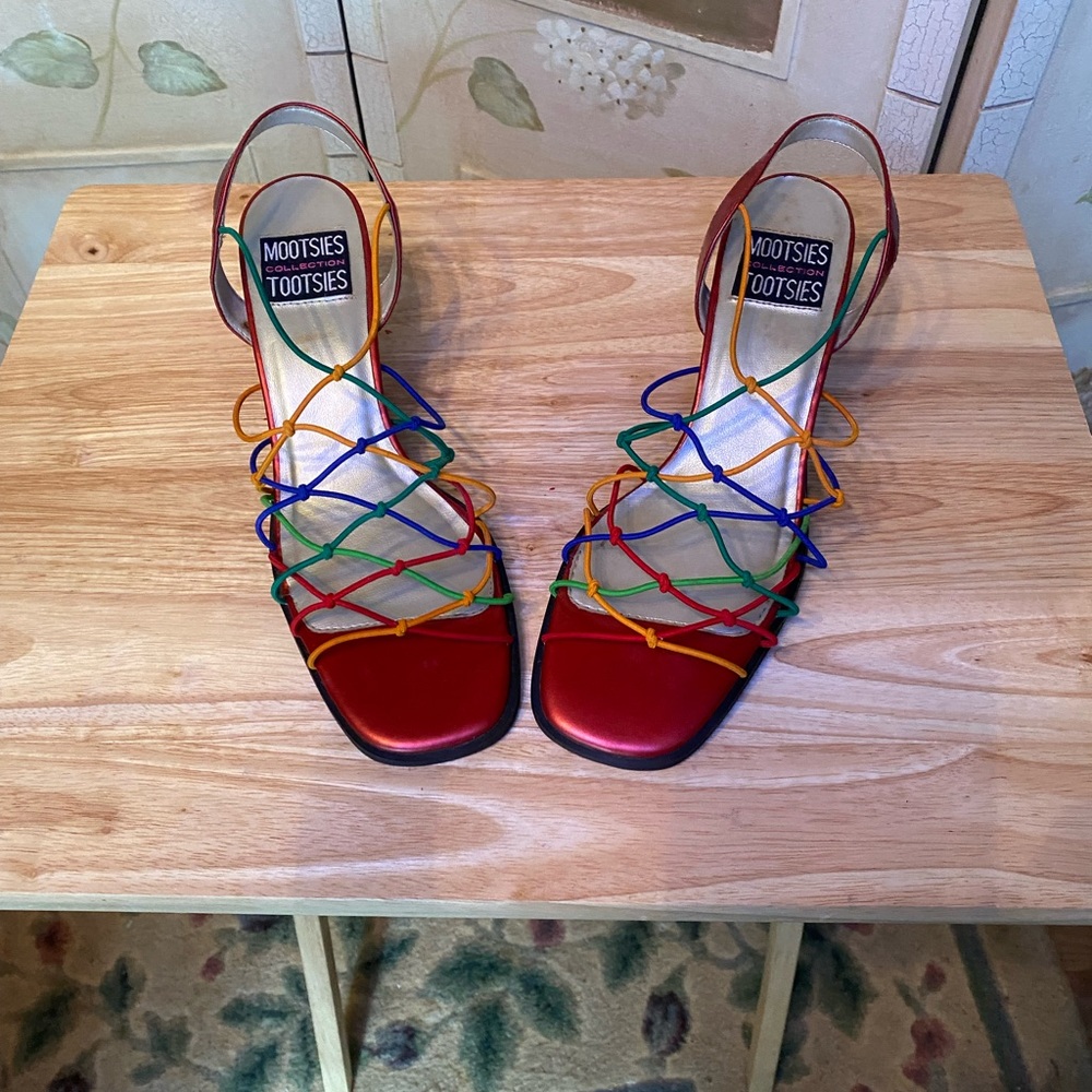 Vintage Mootsies Tootsies Multi Color Heels Elegant Design Size 8M